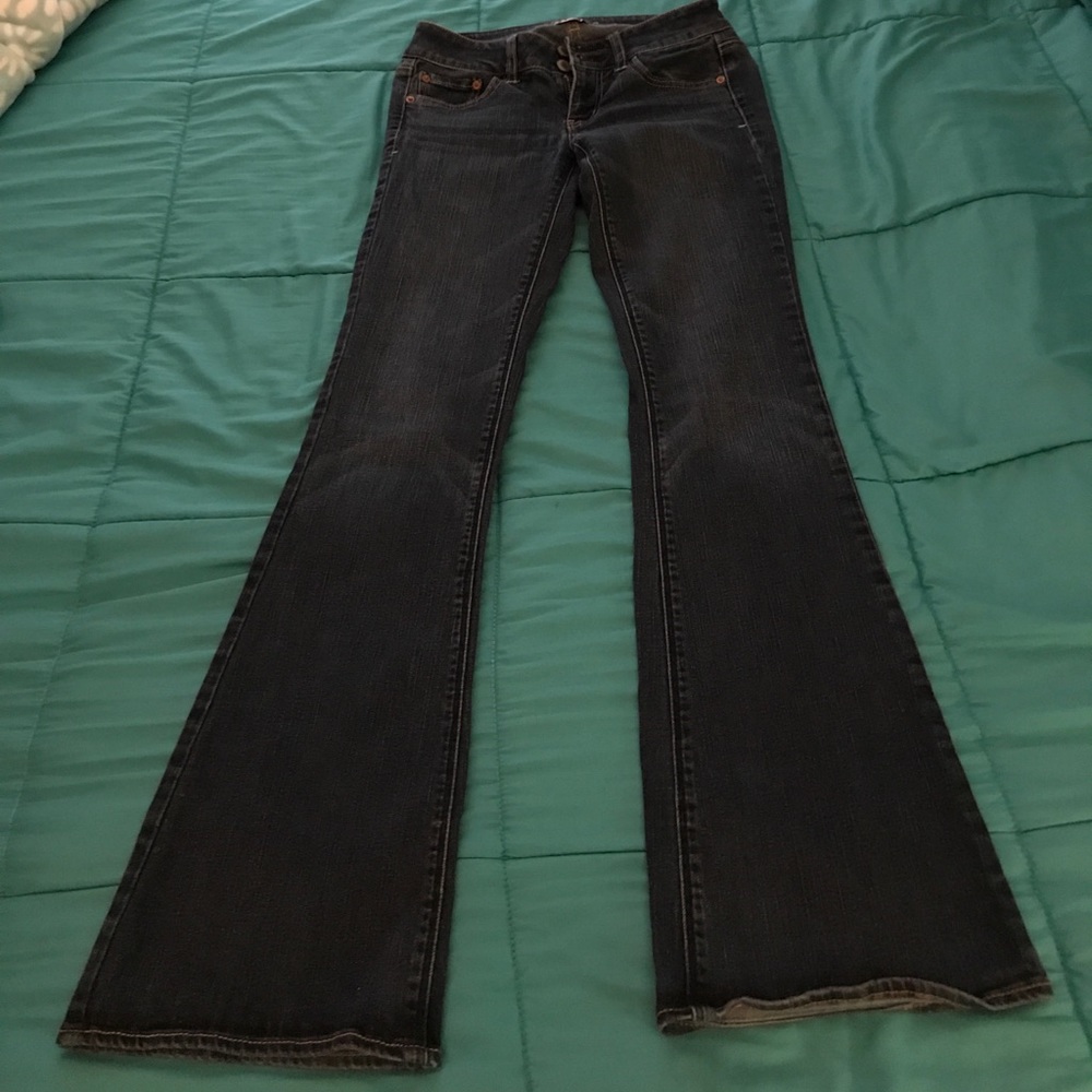 American Eagle Artist Stretch size 2 long jeans